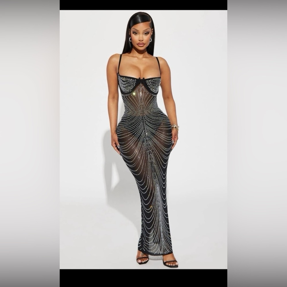 Fashion Nova Dress - Picture 1 of 2